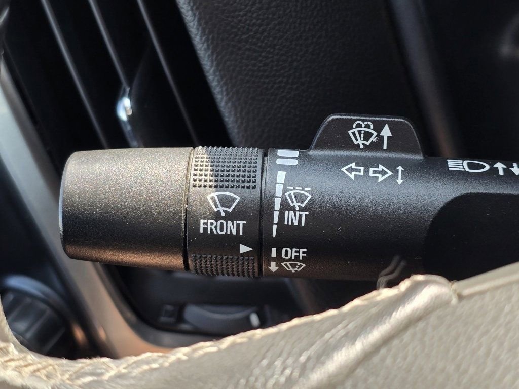 Used 2018 Chevrolet Silverado 2500 LT w/ All Star Edition image 32