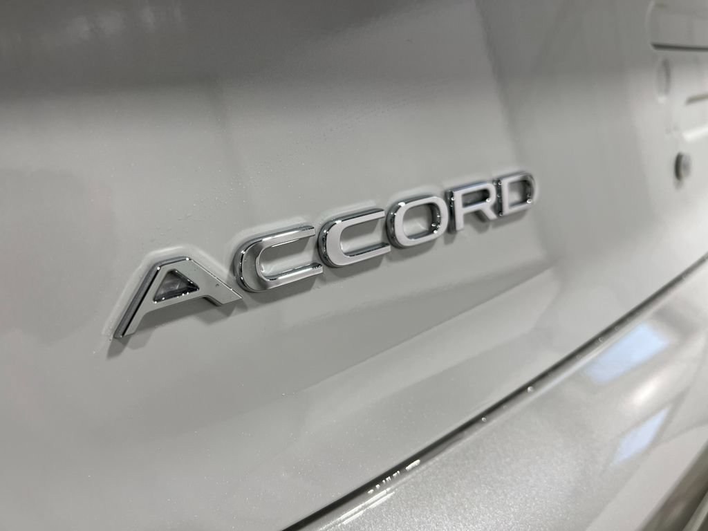 Used 2025 Honda Accord EX-L image 5