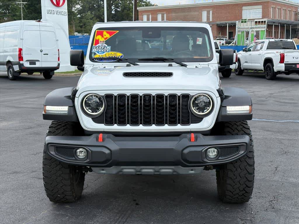 Used 2024 Jeep Gladiator Mojave w/ Technology Group AWD/4WD image 25