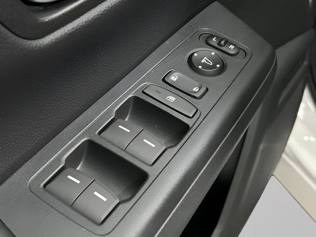 Used 2026 Honda CR-V Sport-L image 12