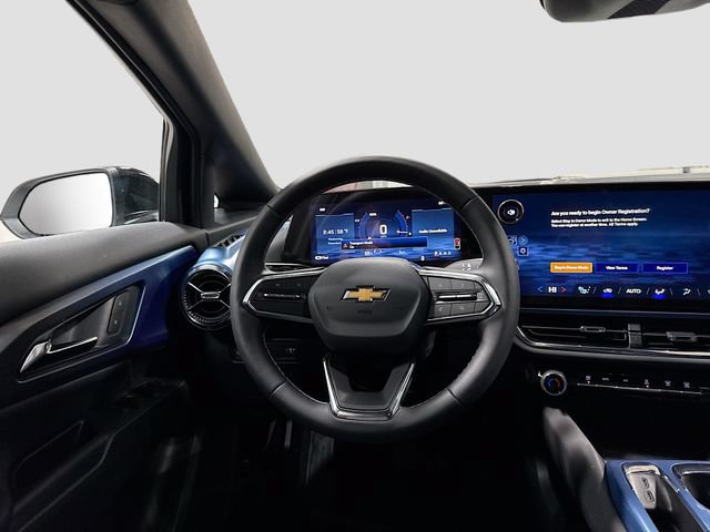 New 2026 Chevrolet Equinox EV LT FWD image 25