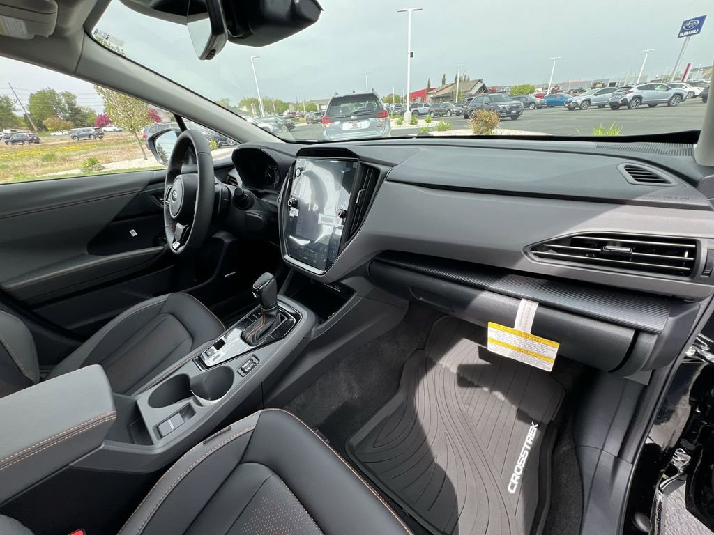 Certified 2025 Subaru Crosstrek 2.5i Limited w/ Popular Package #4A image 30