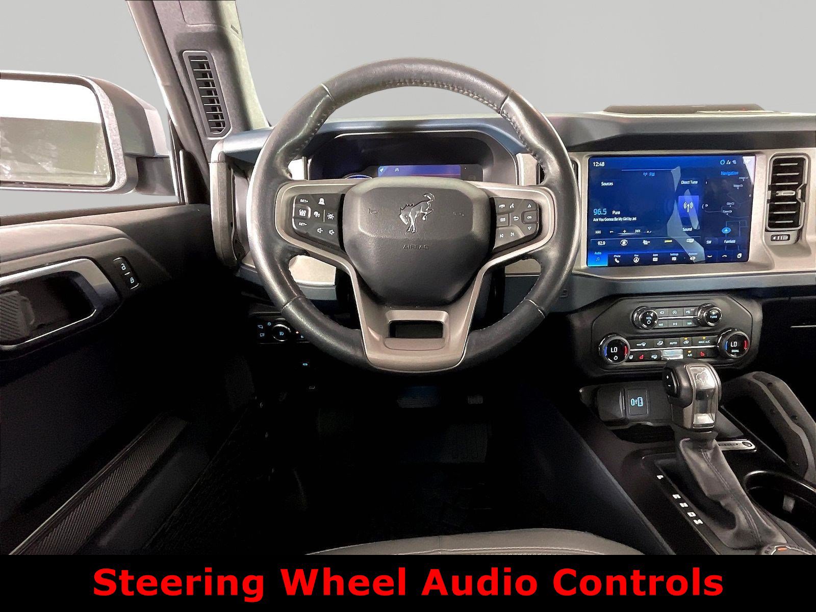 Used 2024 Ford Bronco Outer Banks AWD/4WD image 8