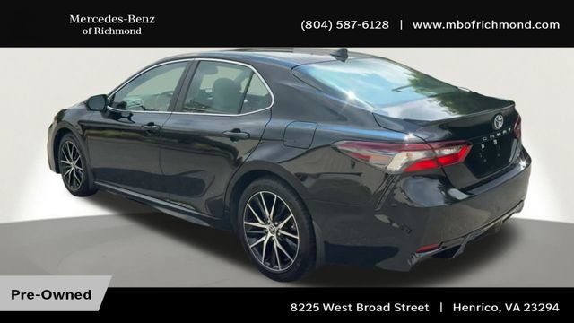 Used 2023 Toyota Camry SE w/ Cold Weather Package FWD image 8