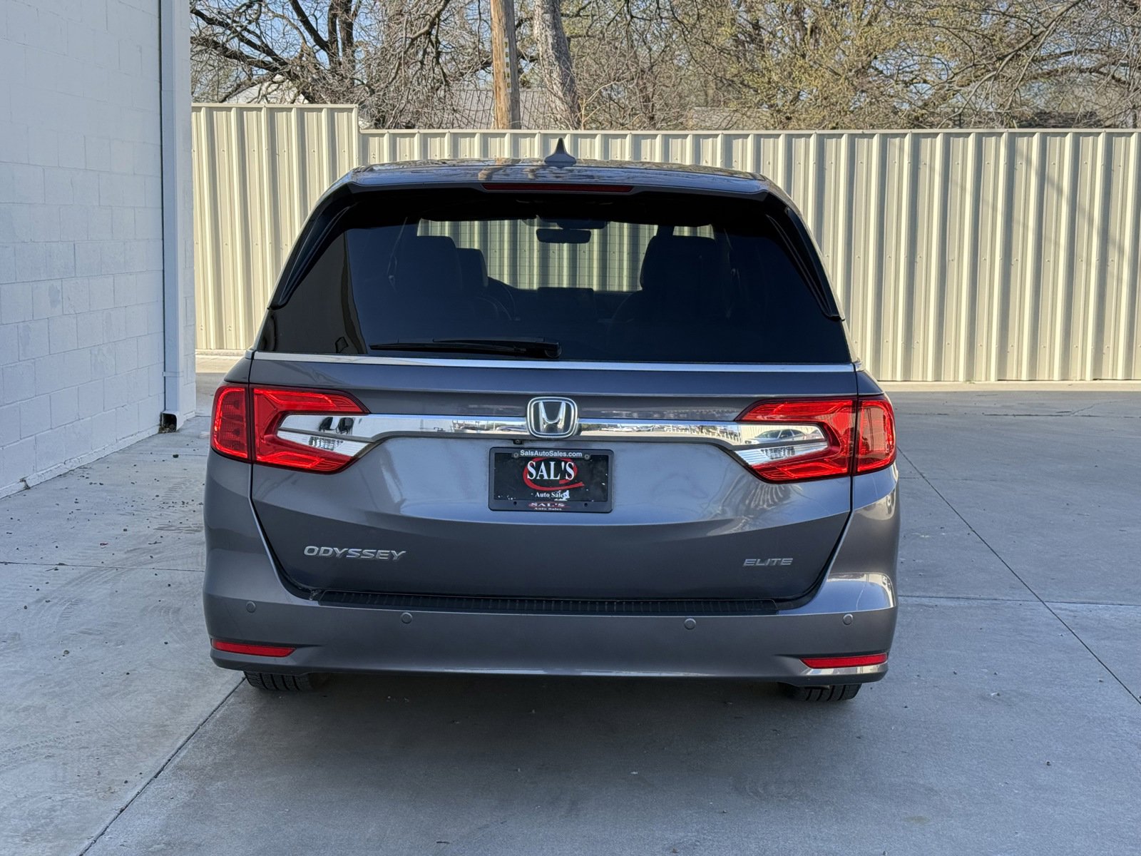 Used 2019 Honda Odyssey Elite image 6