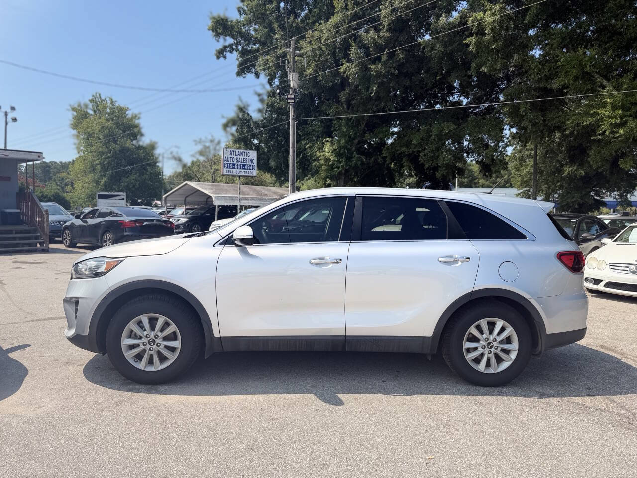 Used 2020 Kia Sorento L FWD image 8
