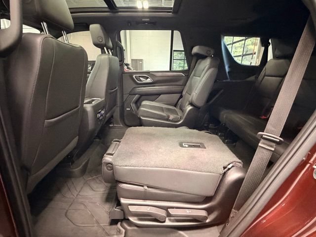 Used 2022 Chevrolet Tahoe LT w/ Luxury Package AWD/4WD image 23