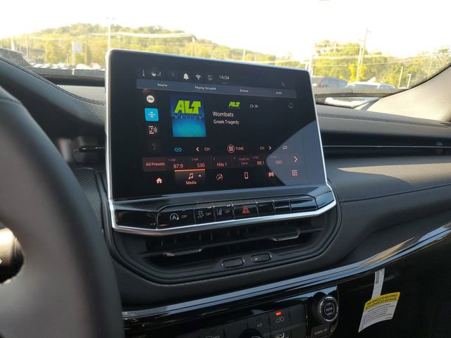 New 2026 Jeep Compass Latitude image 9