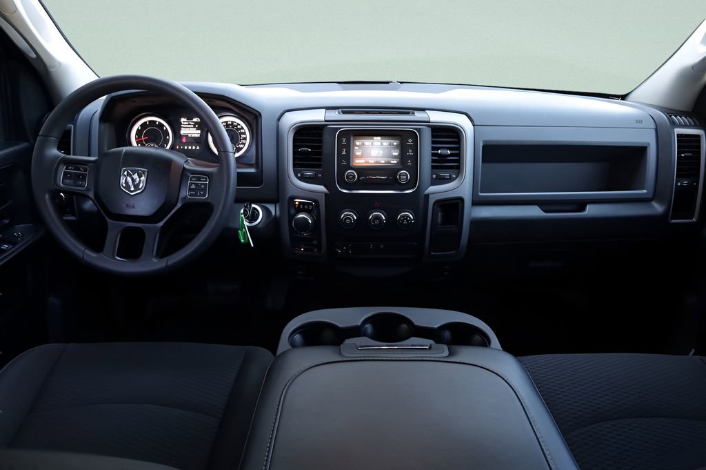 Used 2018 RAM 1500 Express w/ Express Value Package image 29