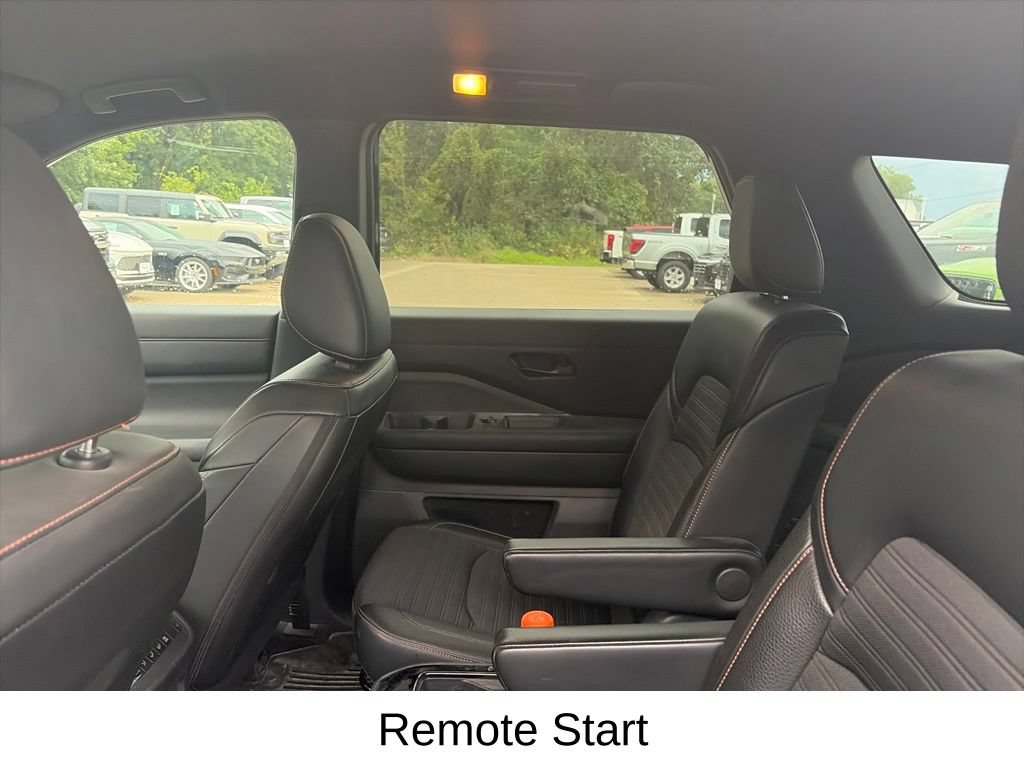 Used 2023 Nissan Pathfinder Rock Creek AWD/4WD image 11
