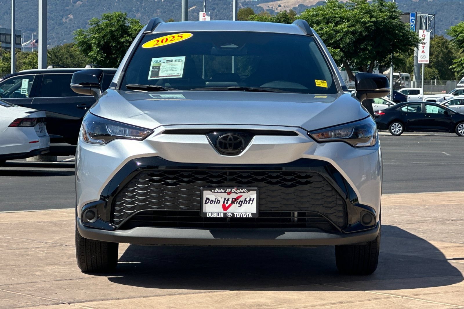 Used 2025 Toyota Corolla Cross AWD Hybrid image 10