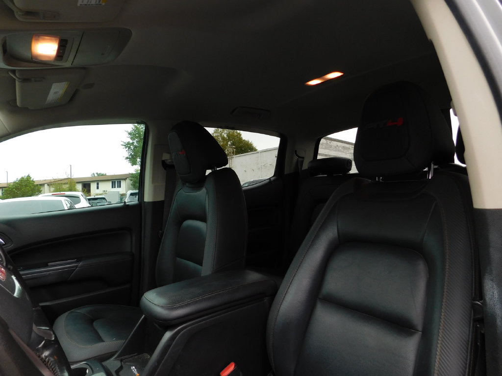 Used 2021 GMC Canyon AT4 w/ Driver Alert Package AWD/4WD image 15