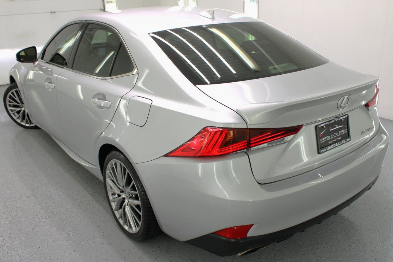 Used 2017 Lexus IS 200t w/ Navigation System Package RWD image 31