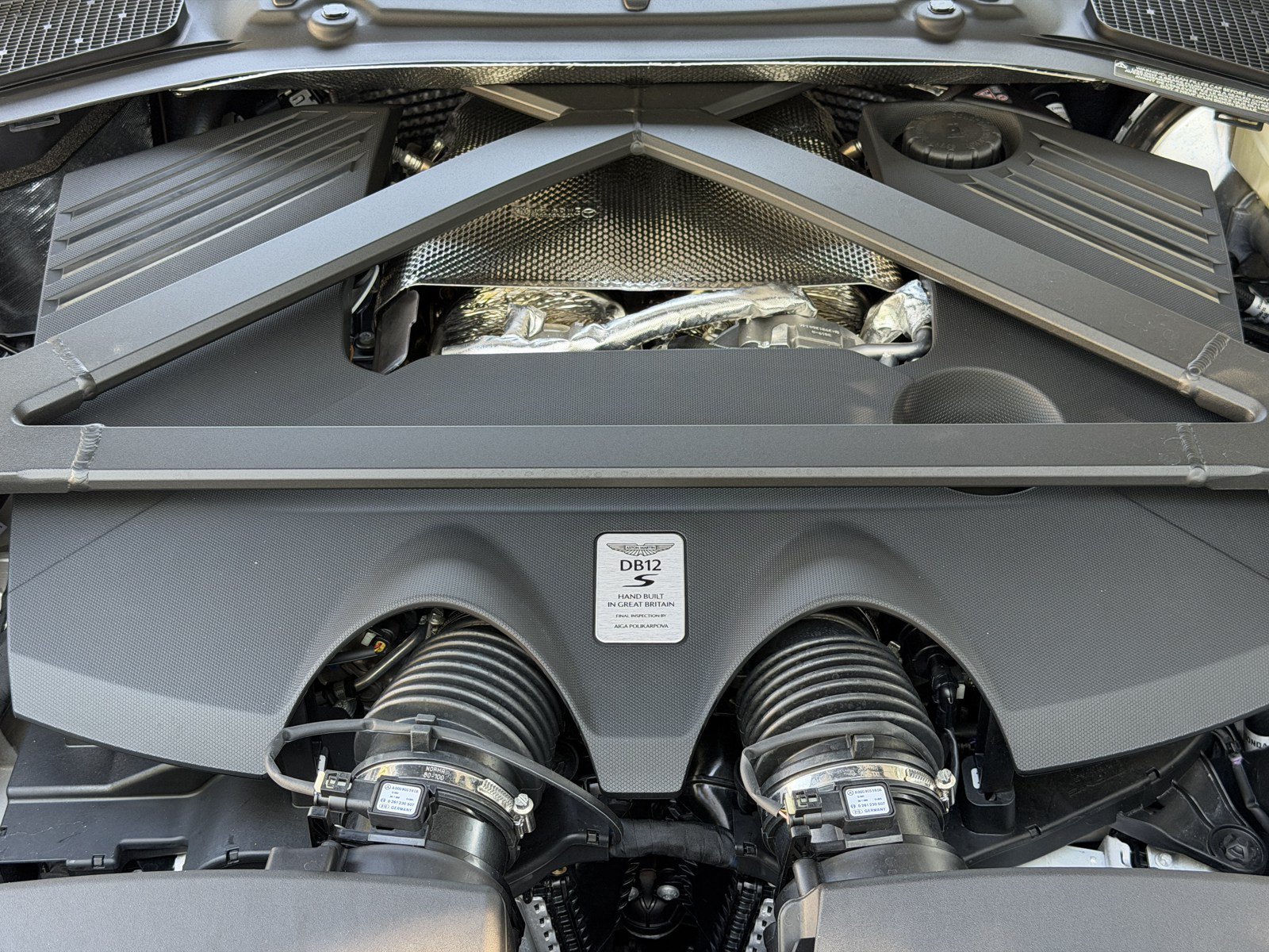 New 2026 Aston Martin DB12 Convertible RWD image 20