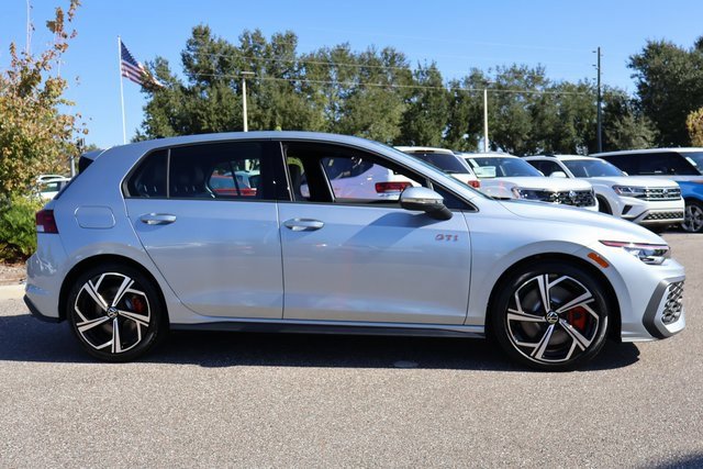 New 2026 Volkswagen GTI SE image 8