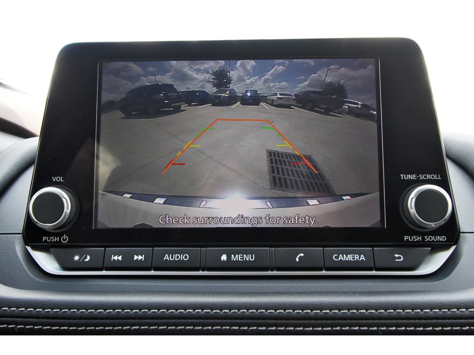 Used 2023 Nissan Rogue SV FWD image 24