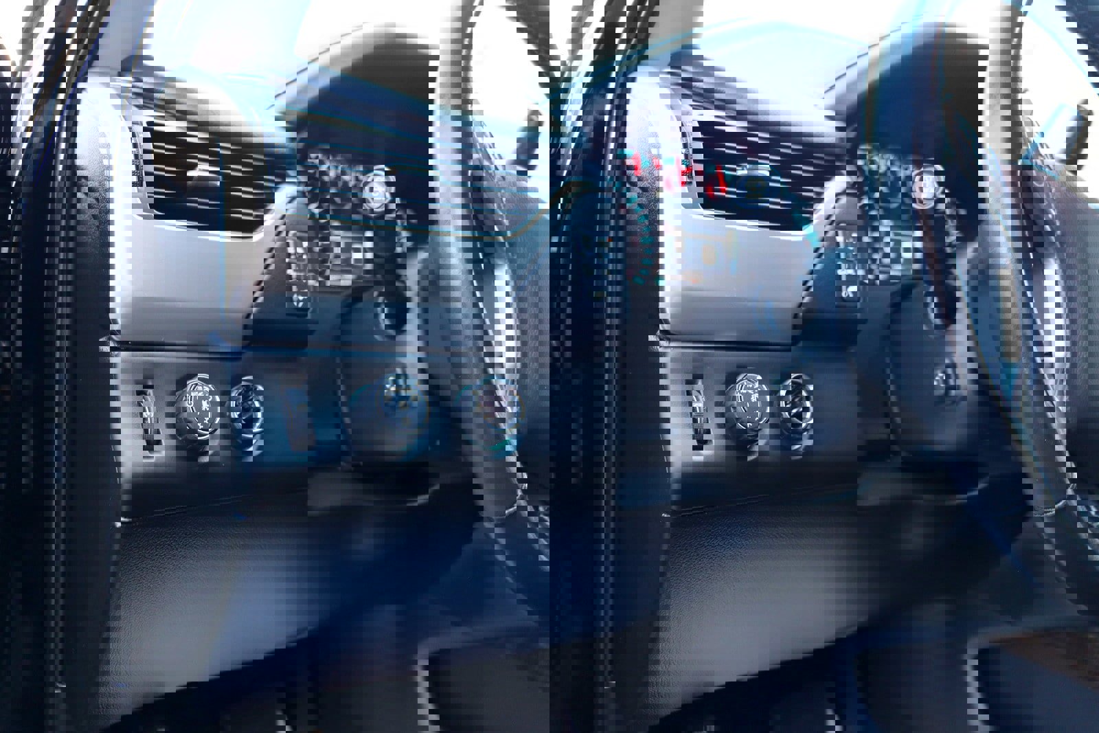 Used 2019 Chevrolet Tahoe LT AWD/4WD image 31