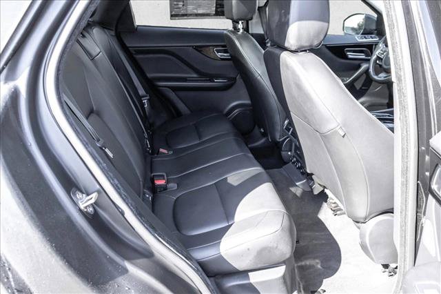 Used 2020 Jaguar F-PACE Premium AWD/4WD image 23