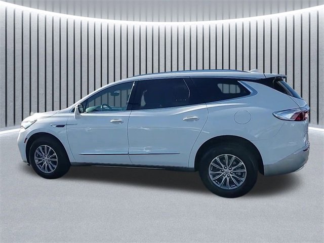 Used 2024 Buick Enclave Premium image 7