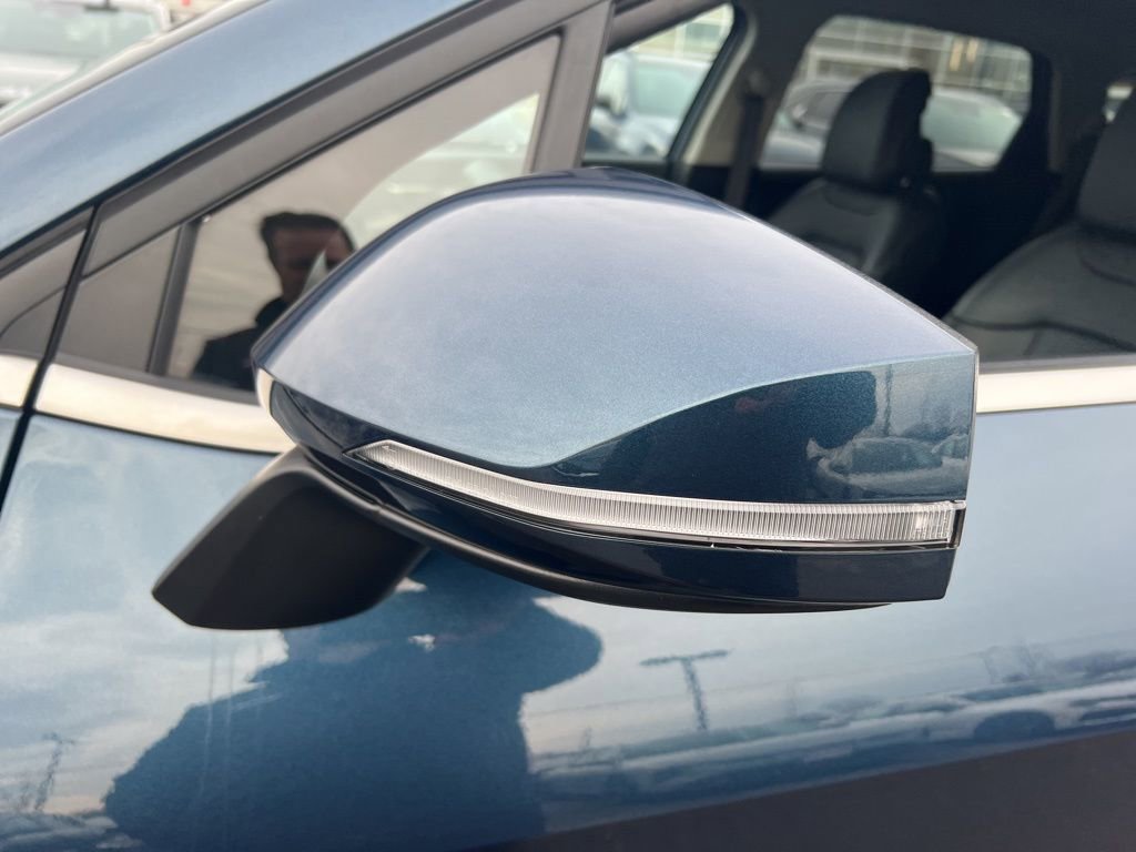 Certified 2023 Kia Sportage EX image 30