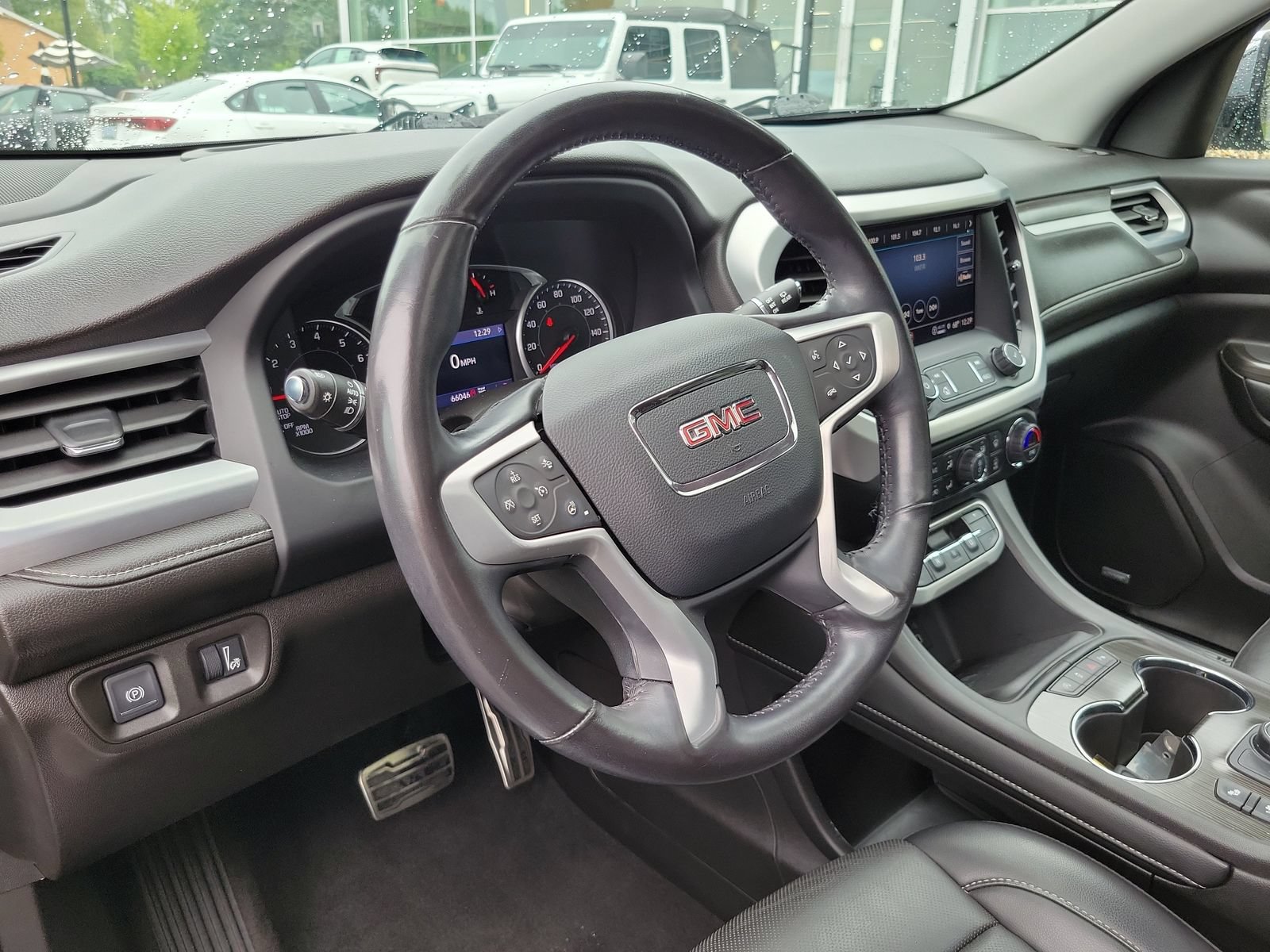 Used 2021 GMC Acadia SLT w/ Preferred Package AWD/4WD image 11
