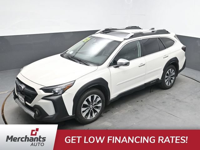 Used 2023 Subaru Outback Touring AWD/4WD image 32