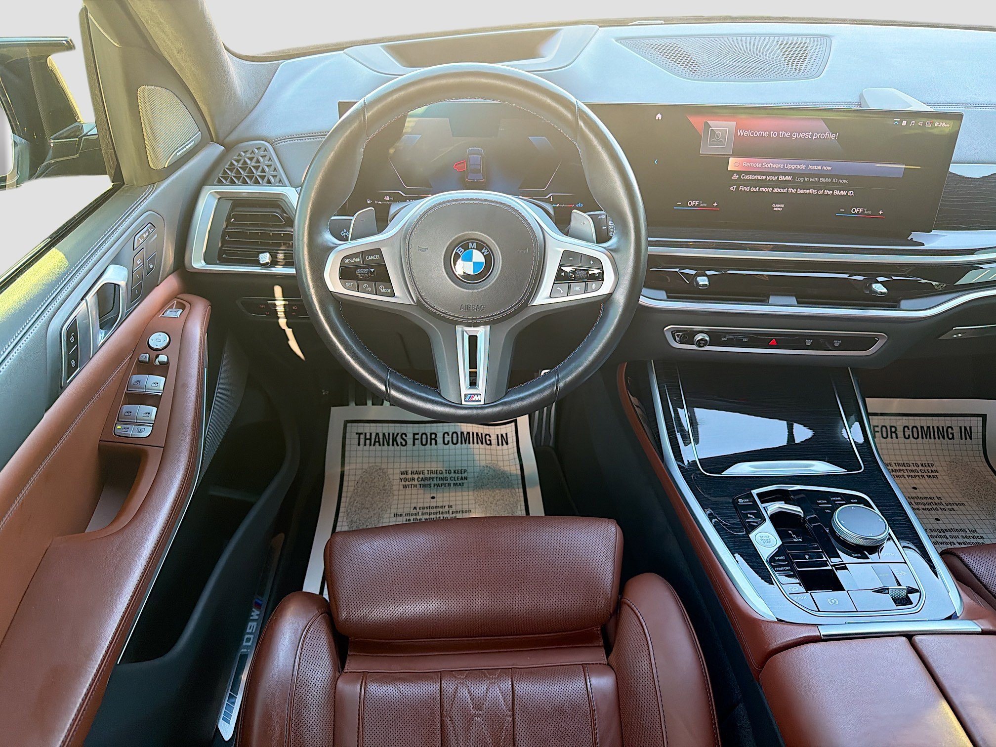 Used 2023 BMW X7 M60i w/ Climate Comfort Package image 16