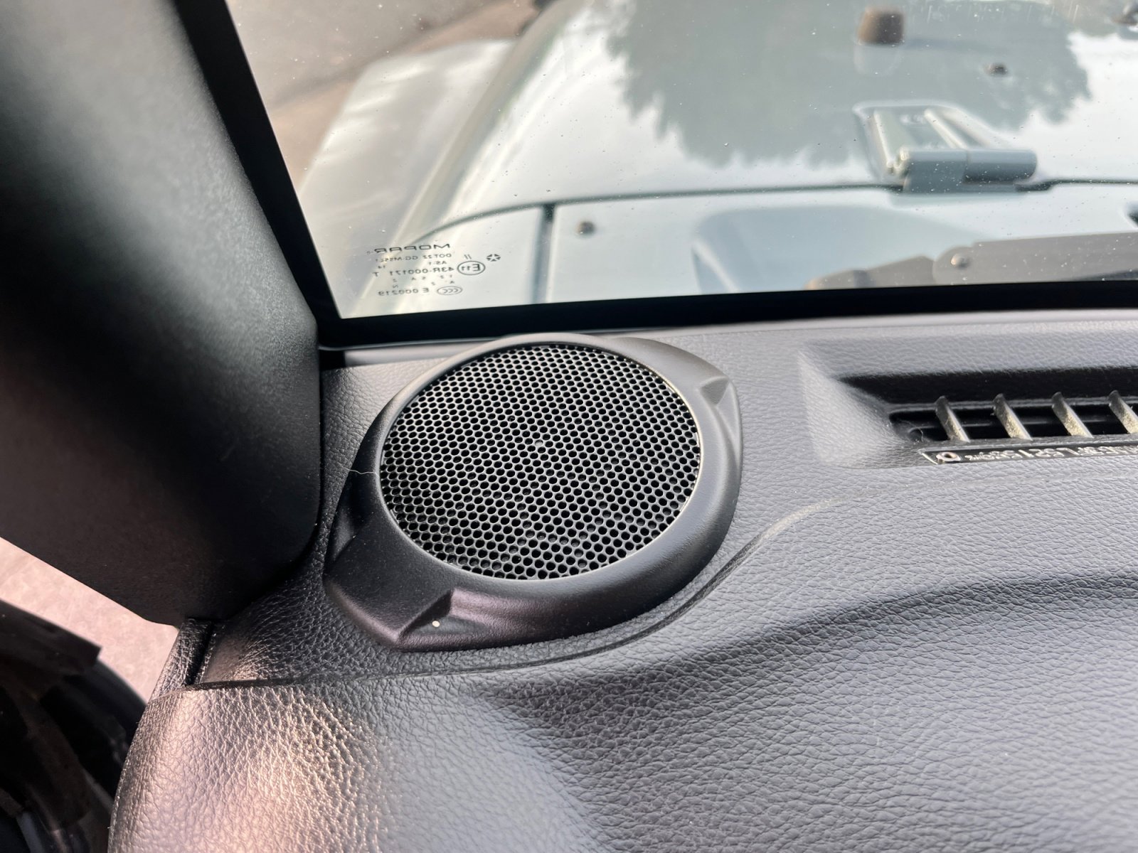 Used 2015 Jeep Wrangler Sport w/ Quick Order Package 24S image 27