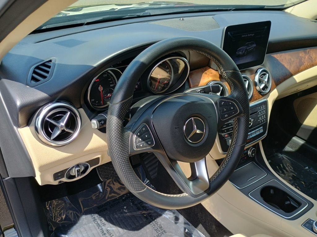 Used 2019 Mercedes-Benz GLA 250 image 11