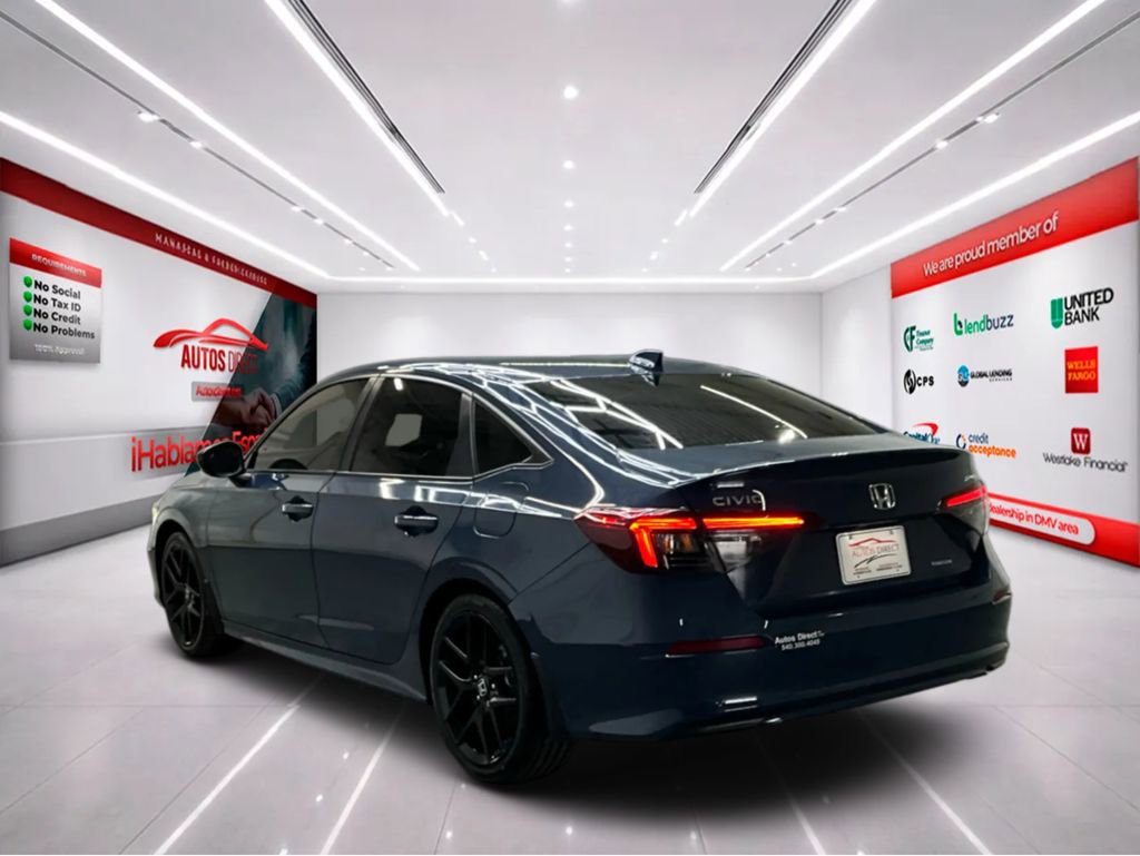 Used 2025 Honda Civic Sport Touring image 5