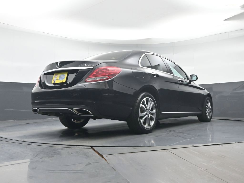 Used 2017 Mercedes-Benz C 300 4MATIC Sedan image 29