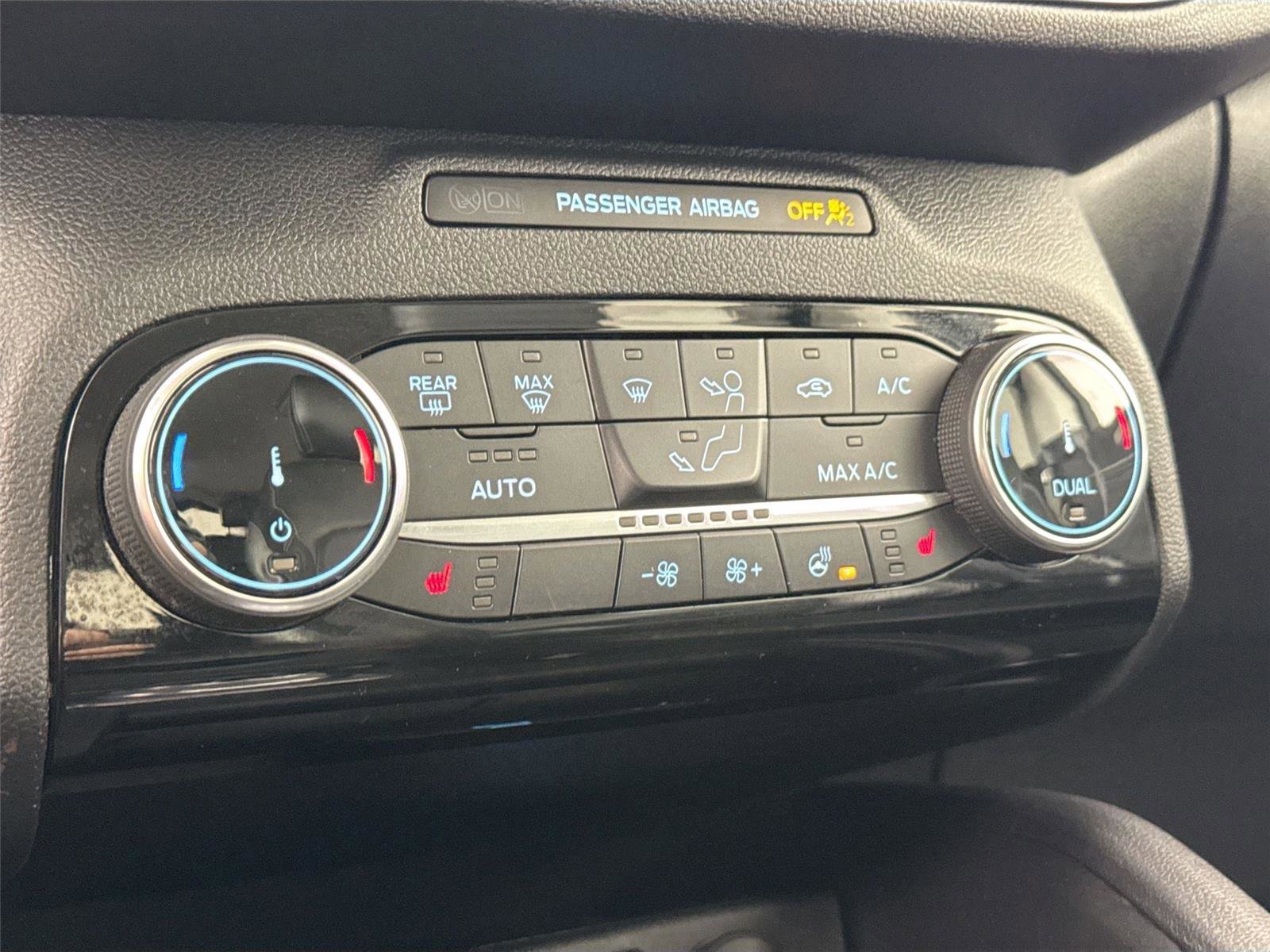 Used 2022 Ford Escape SEL w/ Technology Package image 24