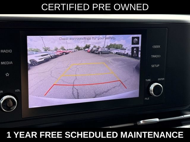 Used 2022 Kia Carnival LX FWD image 19