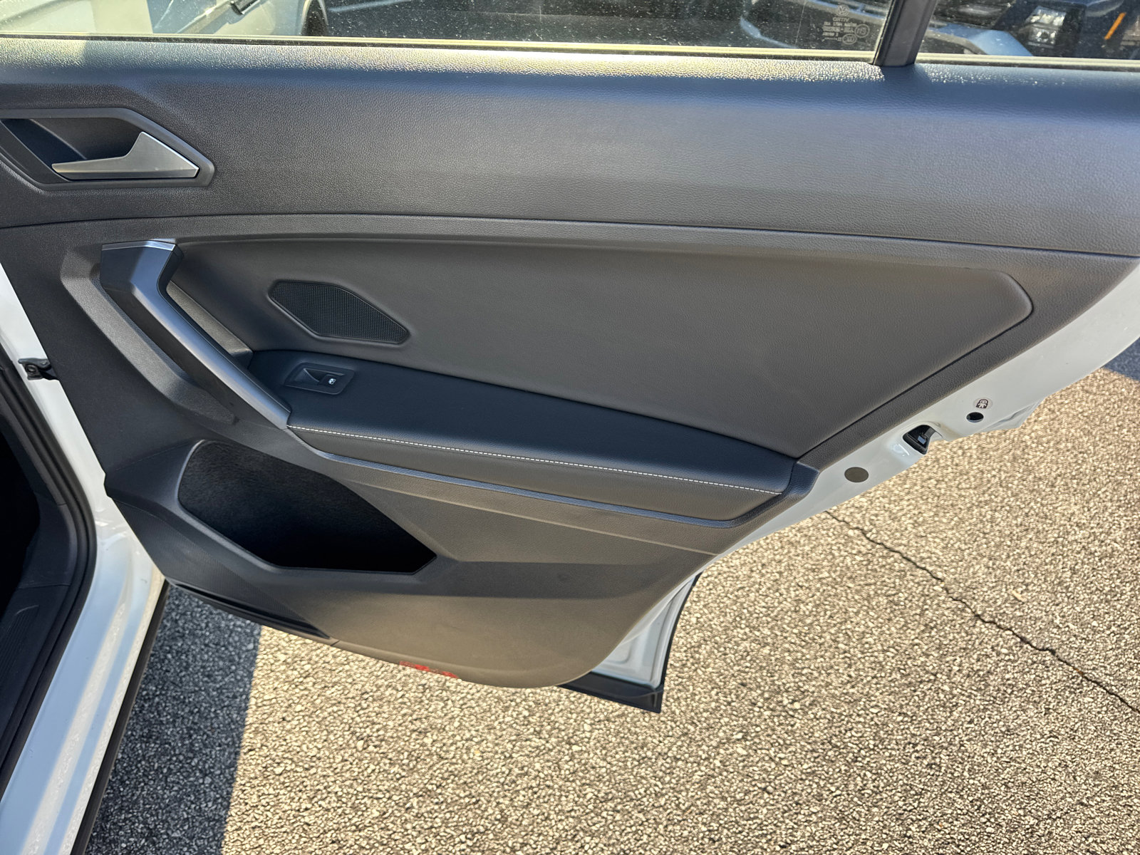 Used 2022 Volkswagen Tiguan S image 16