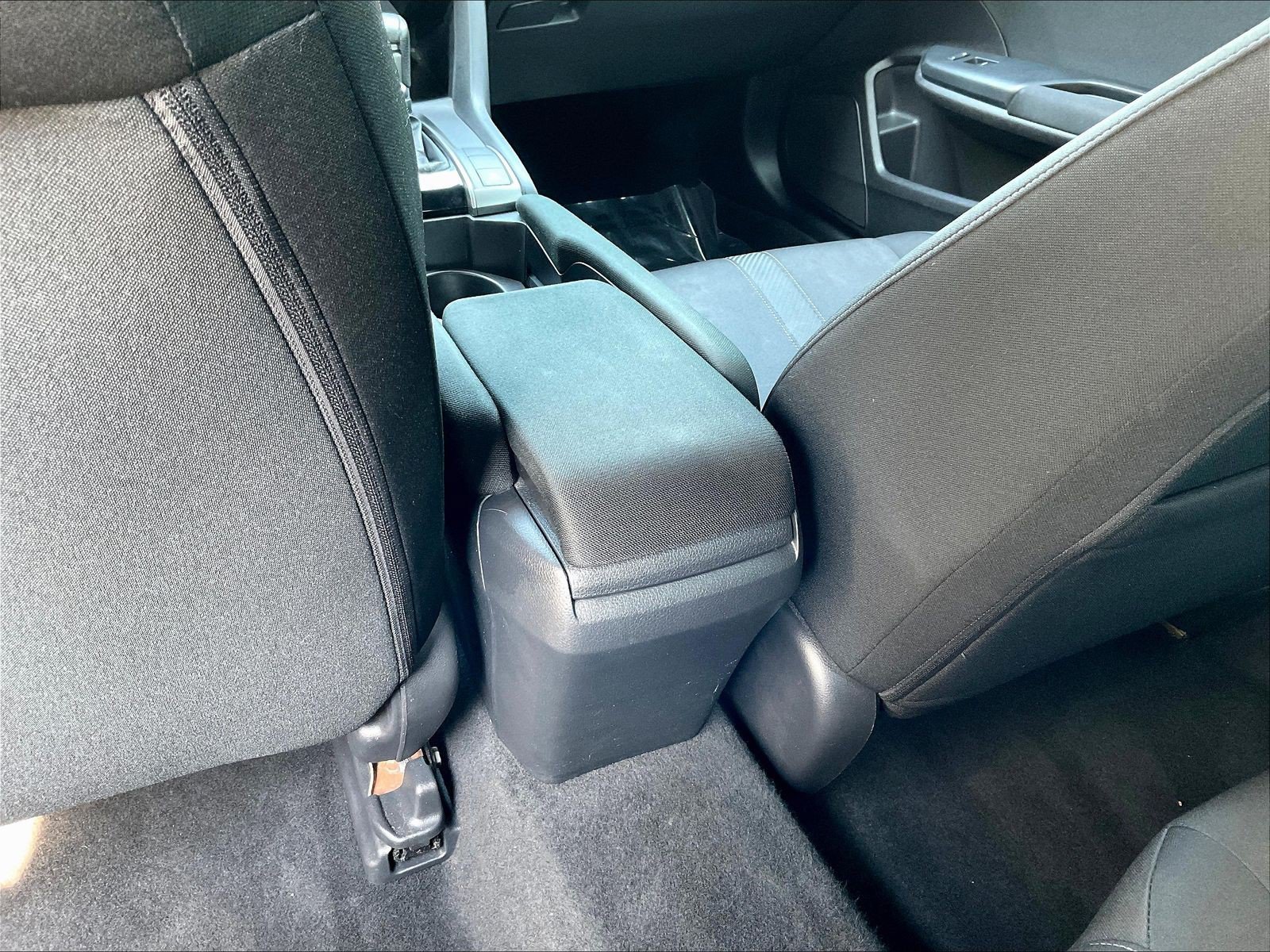Used 2017 Honda Civic EX image 10