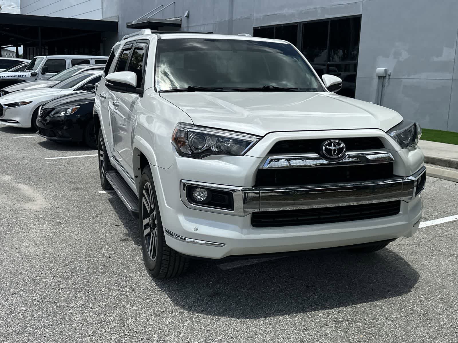 Used 2018 Toyota 4Runner Limited AWD/4WD image 11