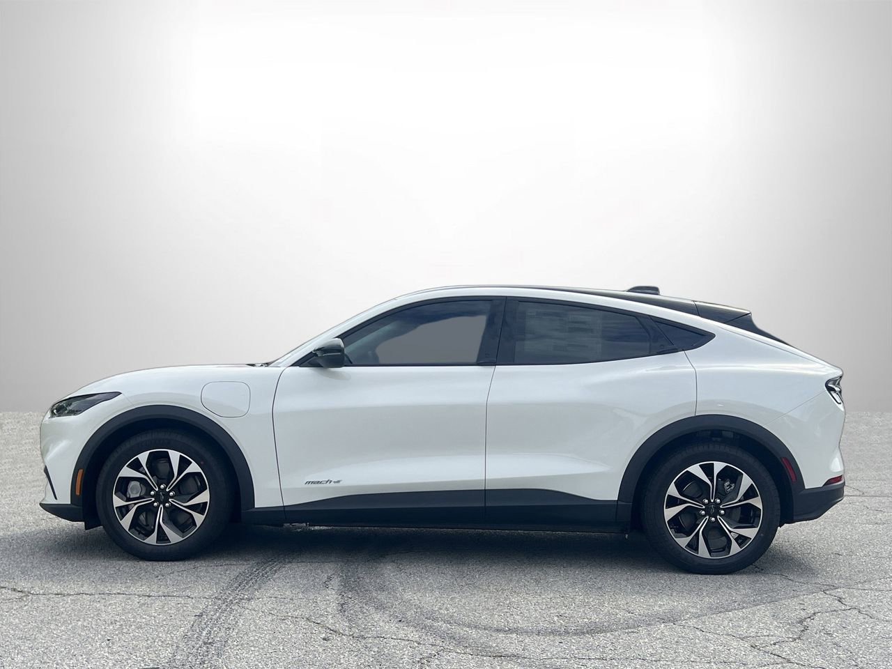New 2026 Ford Mustang Mach-E Select RWD image 22