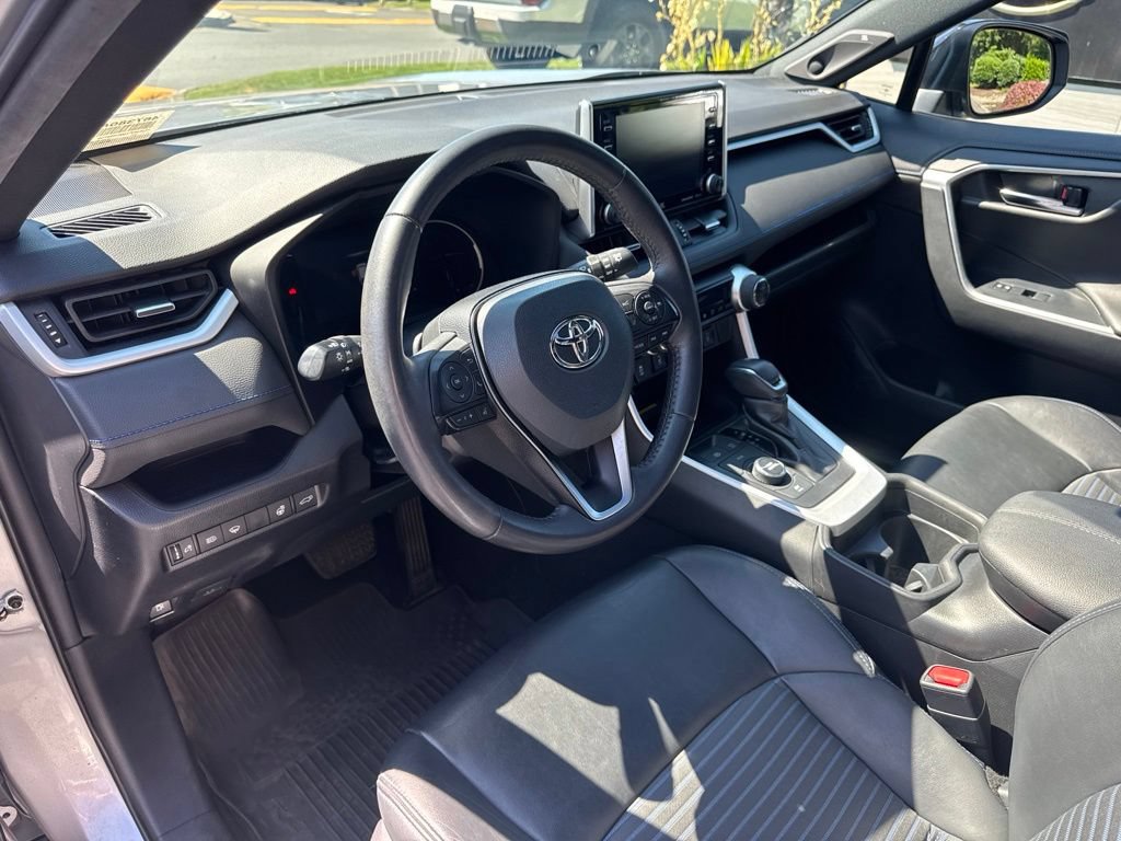 Used 2021 Toyota RAV4 XSE AWD/4WD image 12