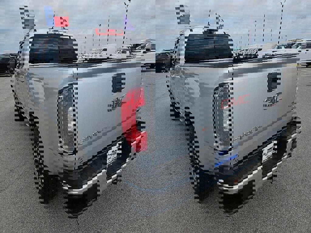 Used 2018 GMC Canyon All Terrain w/ Trailering Package AWD/4WD image 5