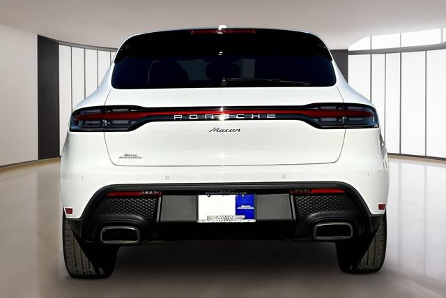 Used 2025 Porsche Macan AWD/4WD image 5
