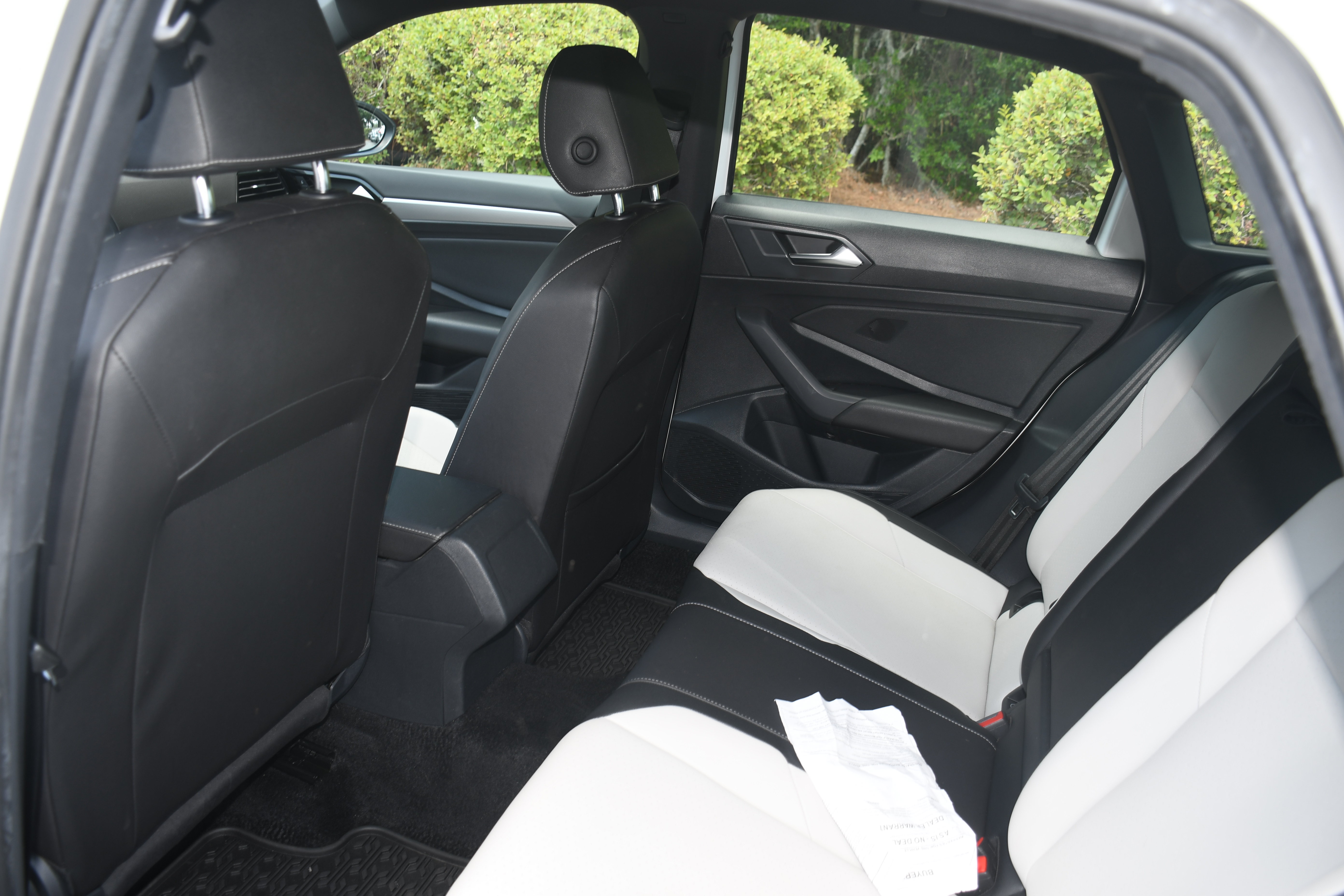 Used 2021 Volkswagen Jetta R-Line FWD image 16