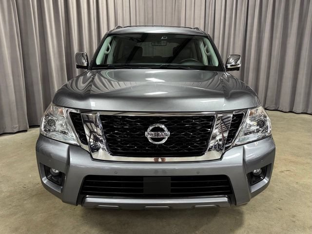 Used 2020 Nissan Armada Platinum w/ Captain's Chairs Package RWD image 2