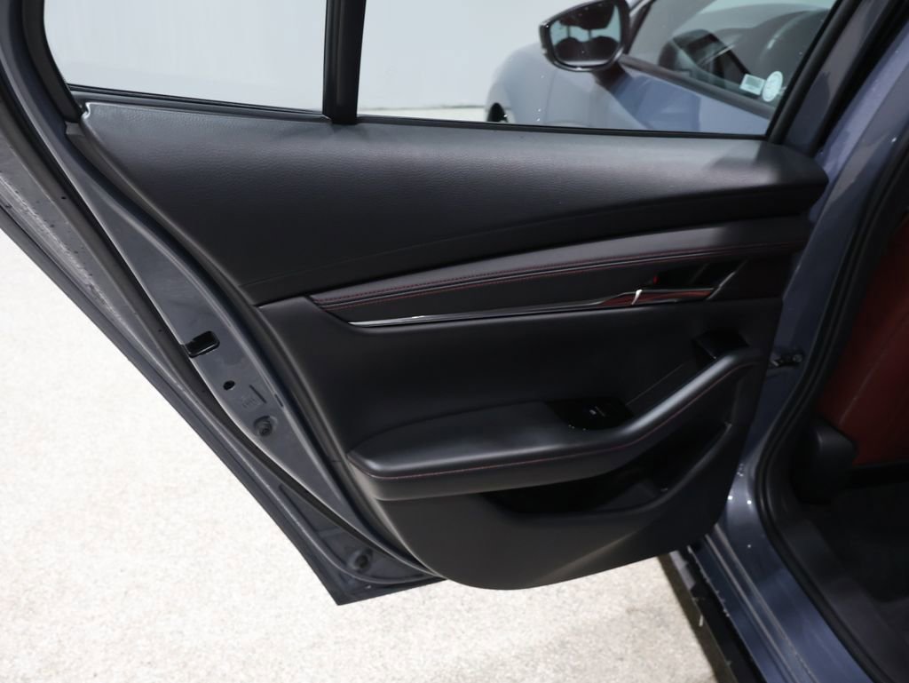 Used 2025 MAZDA MAZDA3 s image 19