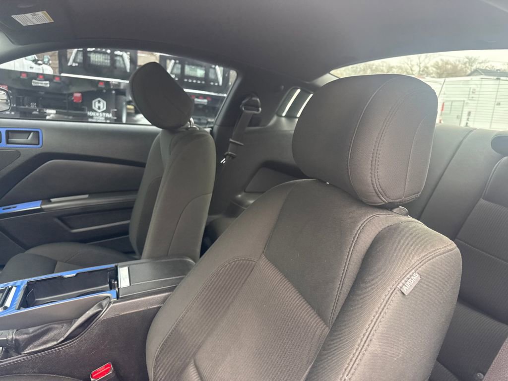 Used 2014 Ford Mustang V6 w/ FP6 Appearance Package image 12