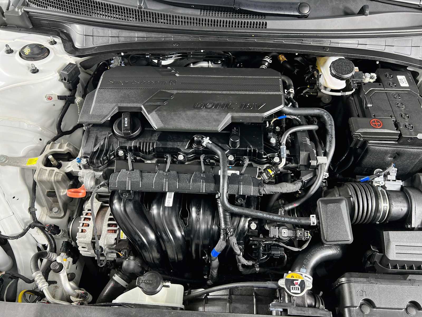 Certified 2024 Hyundai Elantra SEL FWD image 29