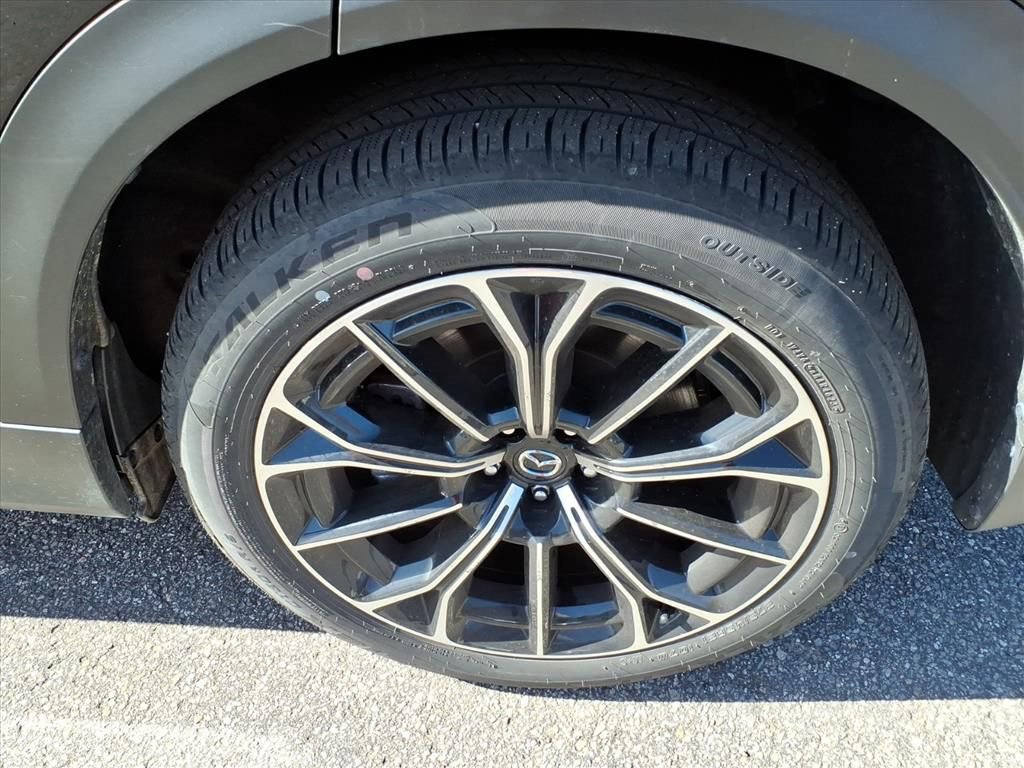 Used 2025 MAZDA CX-70 Plug-In Hybrid w/ Premium Plus image 9