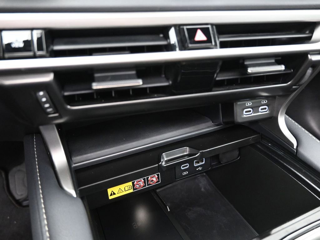 Used 2024 Lexus RX 350 Premium Plus w/ Convenience Package image 17