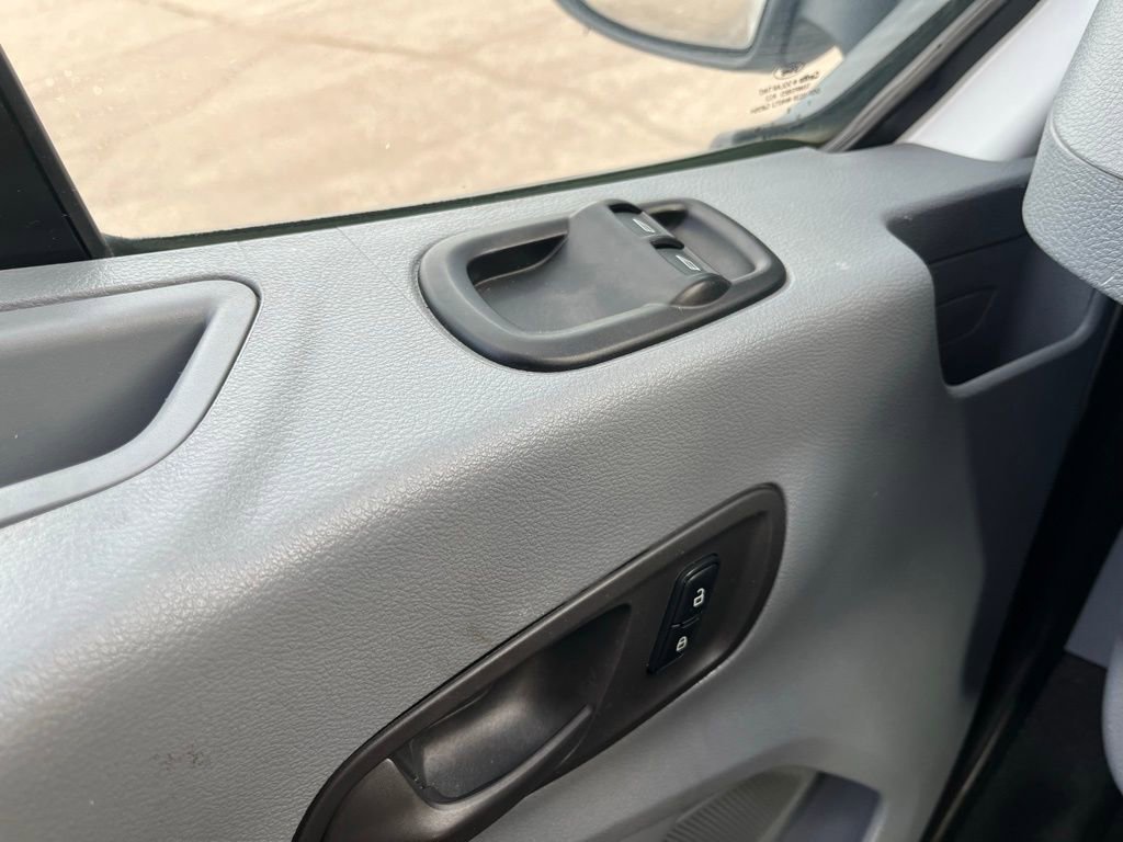 Used 2017 Ford Transit 350 XLT RWD image 23