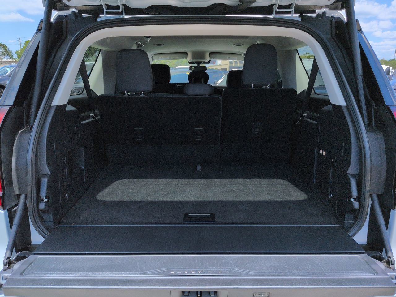 Used 2025 Ford Expedition Max Active AWD/4WD image 13
