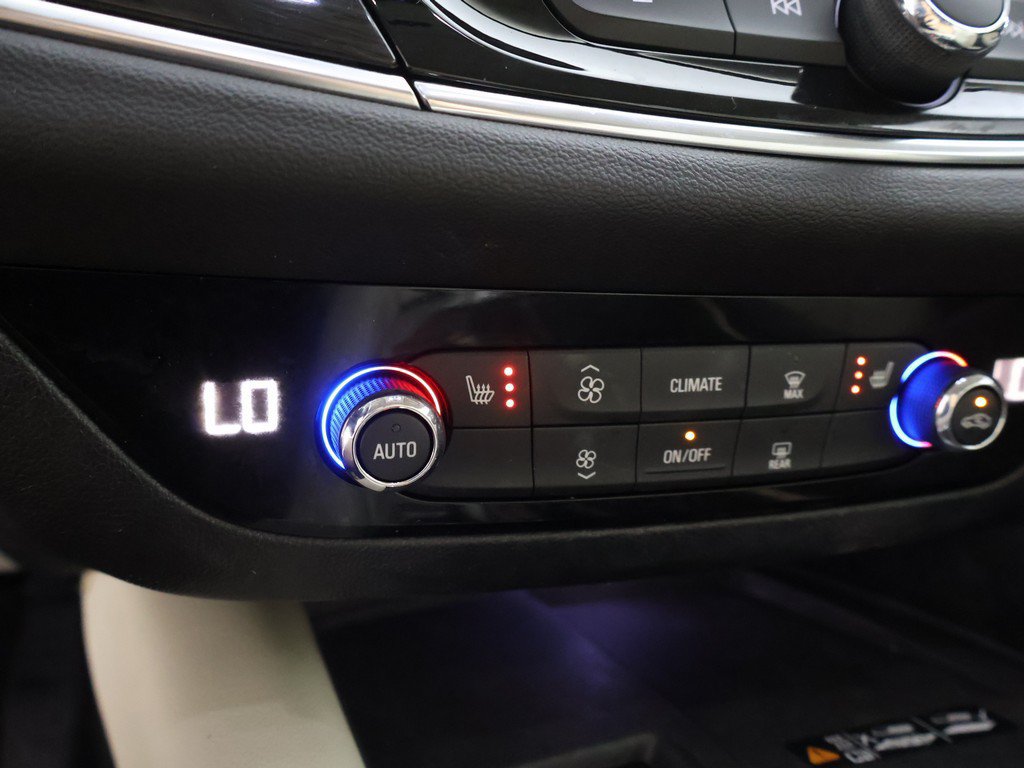 Used 2023 Buick Enclave Essence FWD image 48